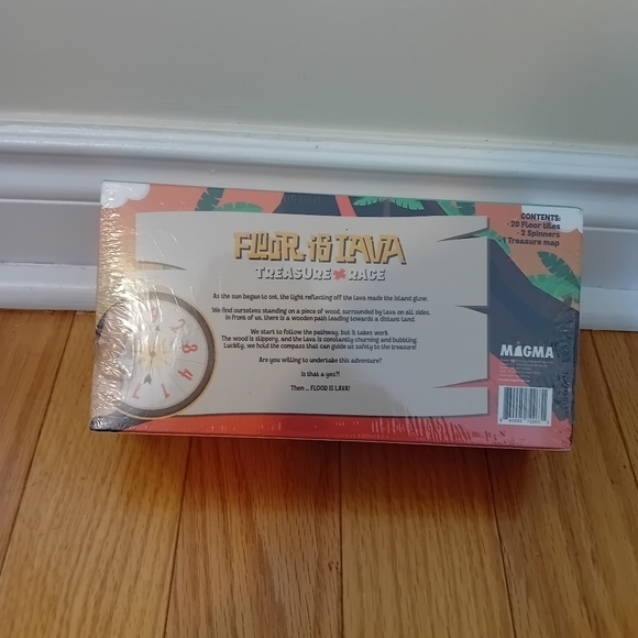 New BNIB Sealed The Floor  Is Lava Treasure Race Interactive Board Game Kids - Picture 7 of 9